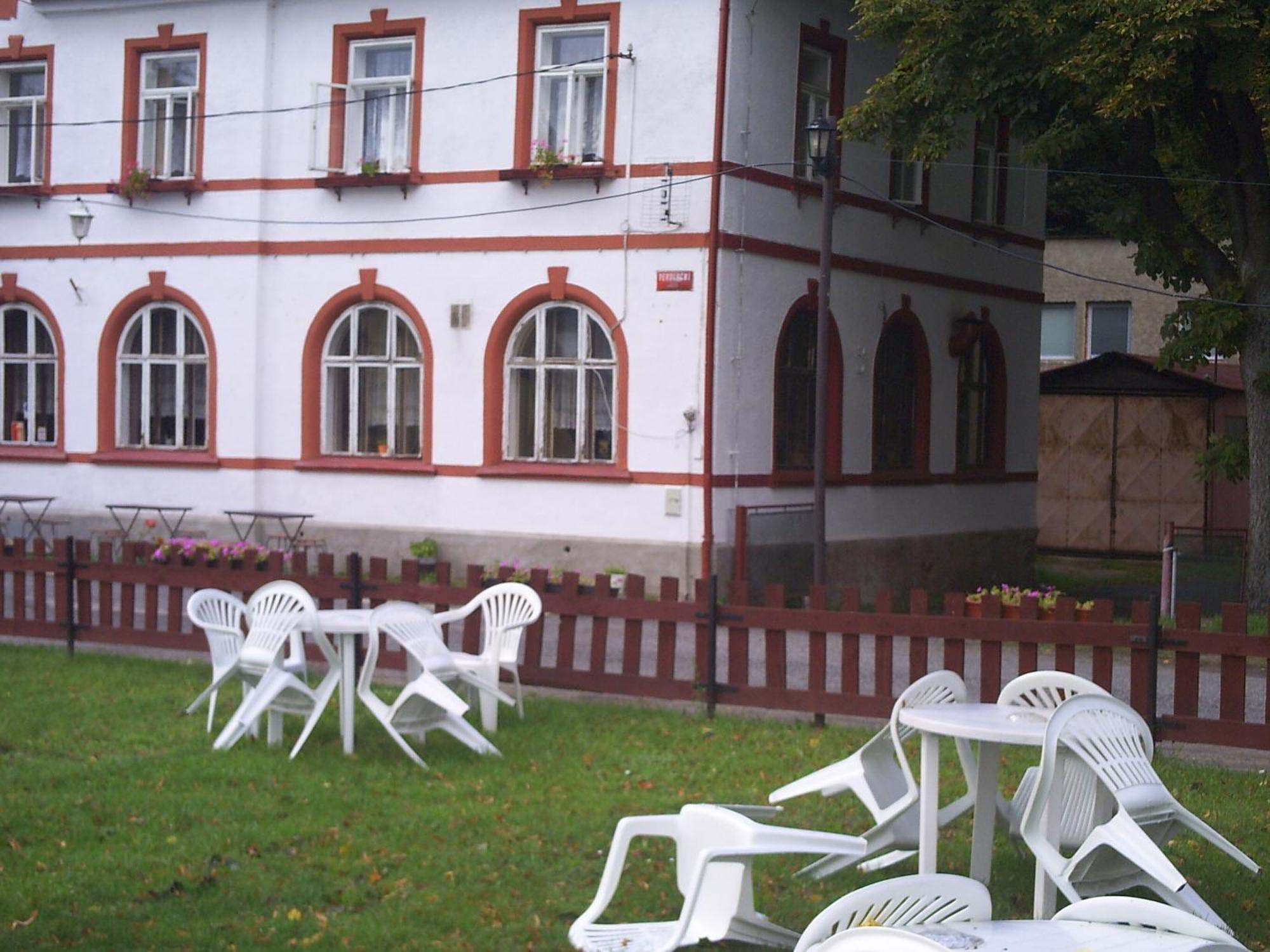 Penzion Uran Stráž pod Ralskem Buitenkant foto